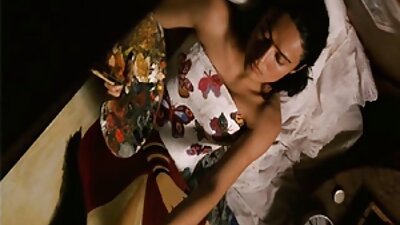 Напорниот човек секогаш му е мило што доаѓа дома и ја ебе девојката