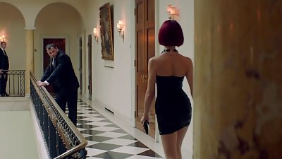 Курвата Хилари Пејџ ужива во анален секс и отцепување со Бил Бејли